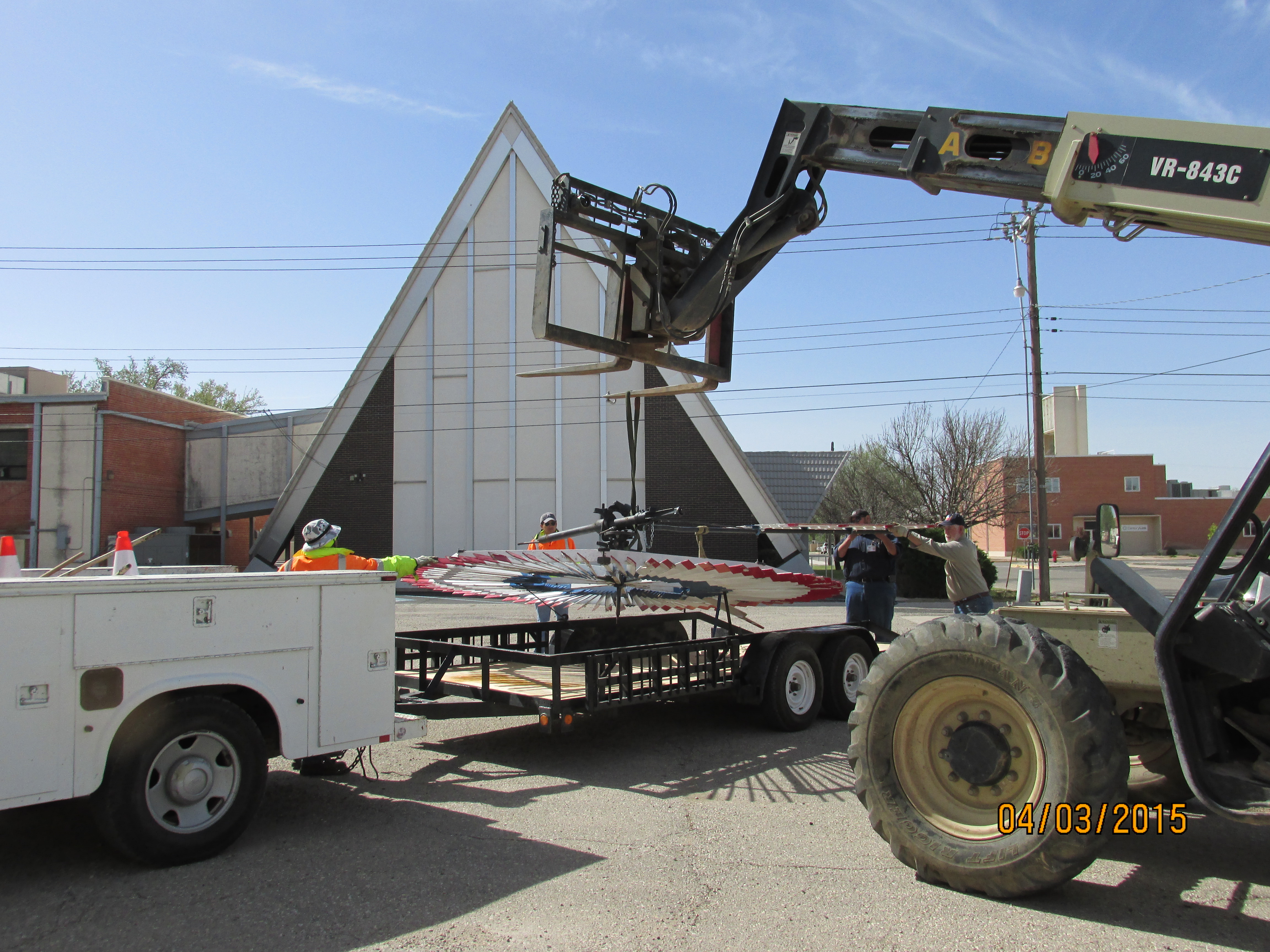 Windmill removal April 3 2015 041